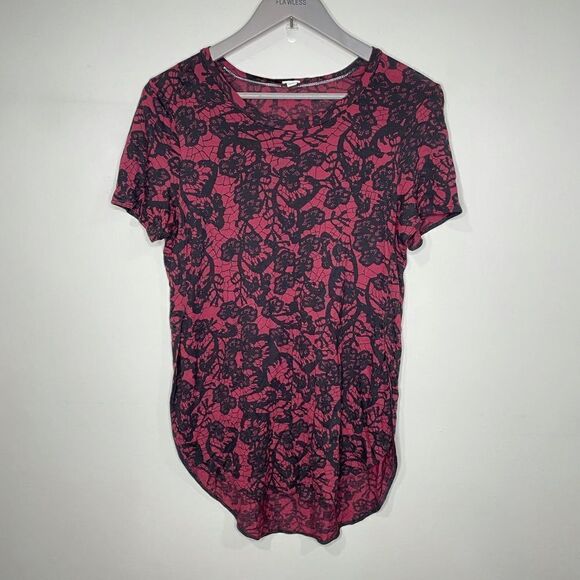 Aritzia Wilfred Dark Maroon & Black High Low Side Slit Short Sleeve Top - Picture 1 of 5
